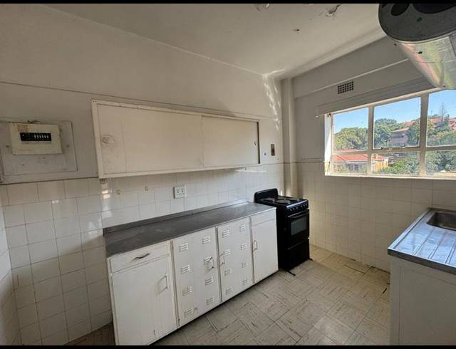 1 BEDROOM APARTMENT FOR SALE IN CYRILDENE